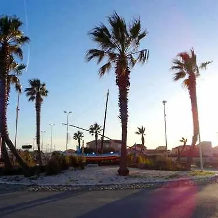Apartment Fonctionnel A 50m Avec Parking Prive, Loggia Et Acces Commerces - - Fr-1-782-65 Le Barcares